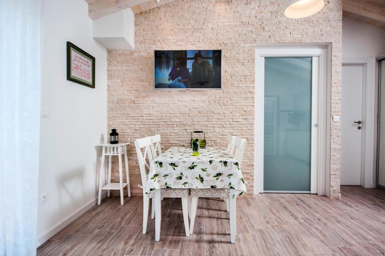 Villa Kos Rovinj Apartments Exterior photo